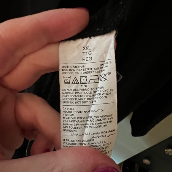 Old Navy Active - Picture 2 of 3